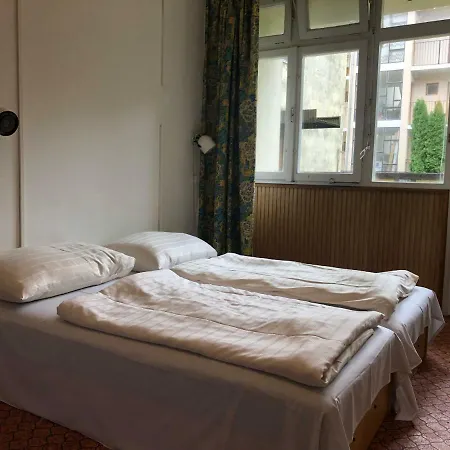 Zamardi Part Ueduelo Hostel
